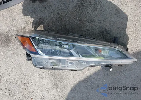 2021 Nissan Kicks Sv Xtronic Cvt z USA, uszkodzony, nr VIN 3N1CP5CVXML514477